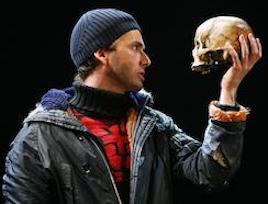 Hamlet holding his dead jester's skull